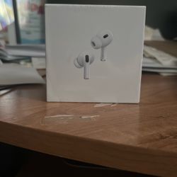 AirPods