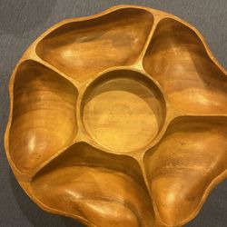 Vintage Hawaii Tiki Monkey Pod Wood,  Lazy Susan With Six Separate Sections Hawaiian