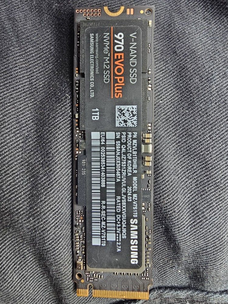 Samsung 970 EVO PLUS M.2 SSD