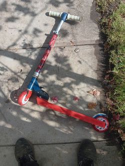 !! Boy's Scooter  Spider-Man