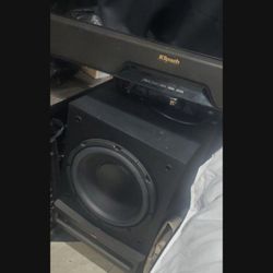 BLUETHOOT KLIPSCH BAR SOUND AND BASS . EXTREMELY GOOD SOUND 