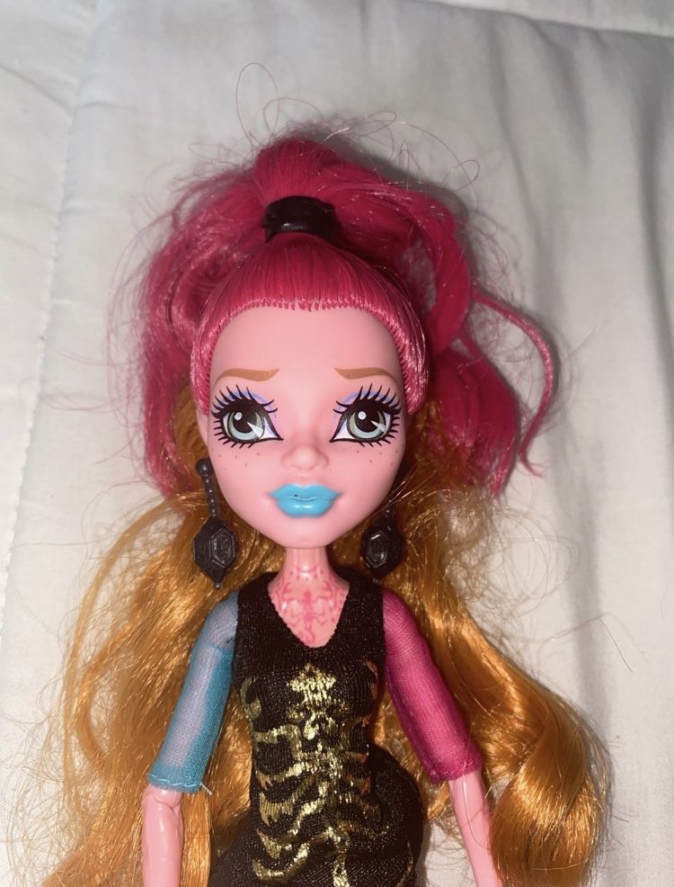Monster high doll, New Scaremester Gigi Grant