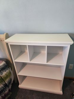 White wood bookcase