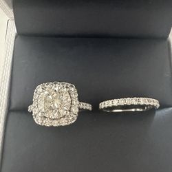 Platinum Natural Diamond Engagement Ring And Wedding Band