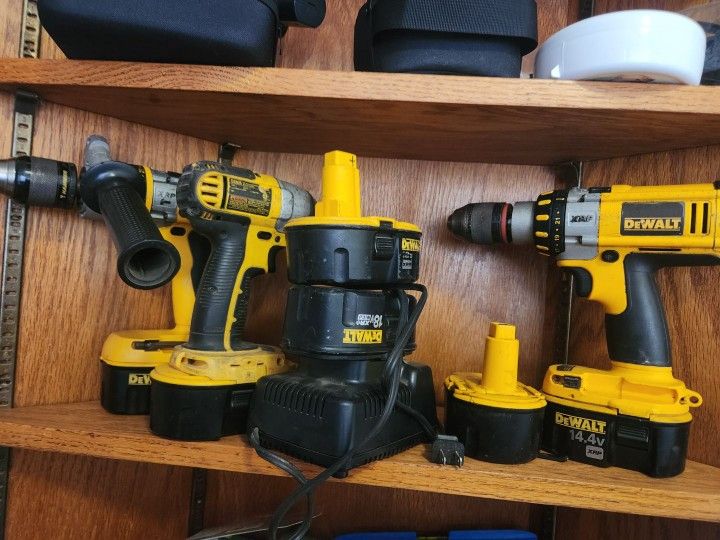 Power Tools Drills W/Chargers+ Free Tools