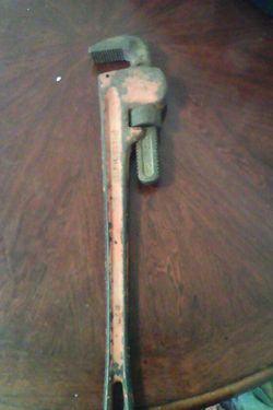 Pittsburgh 24-inch pipe wrench