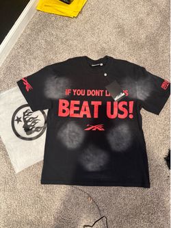 Black and red hellstar tee