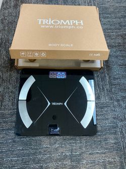 (3)Triomph Bluetooth smart body fat scale With iOS/Android App digital body composition, analyzer