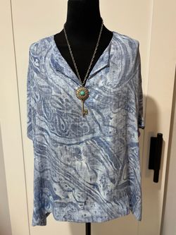 Women’s blouse