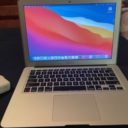# 16 -Apple MacBook Air "Core i5" 1.3 13" (Mid-2013) 4 RAM, 120 GB, Tested