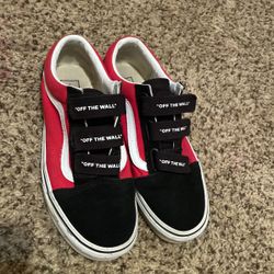 Red black and white vans SIZE 8