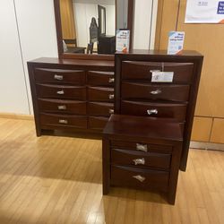 DRESSER SETS ON SALE! LOWEST PRICES. 