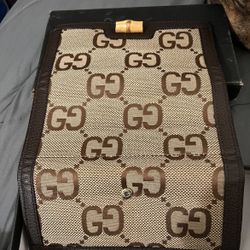 Woman Trifold Wallet GG