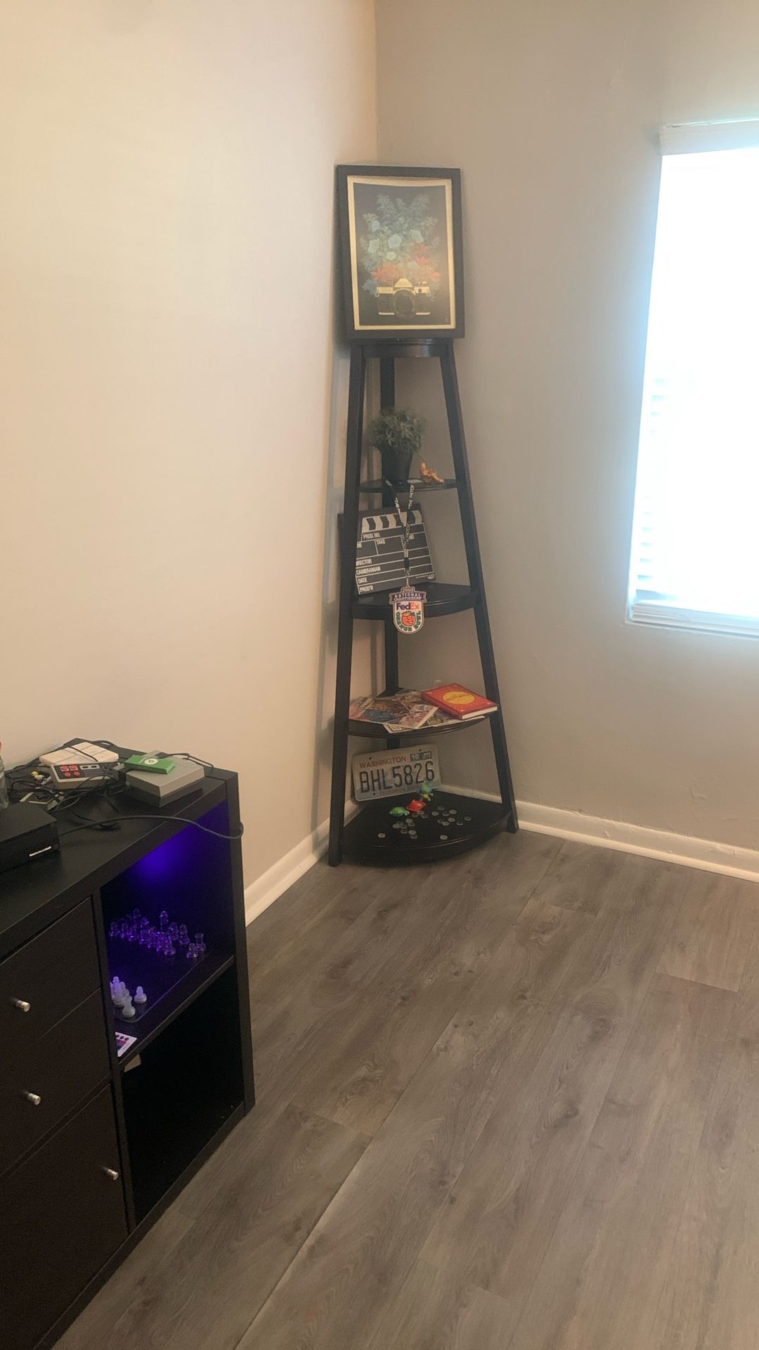Corner Shelf And Accessories 