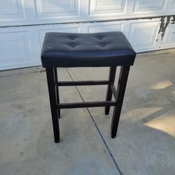Barstool 
