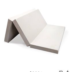 Folding 4” Queen Mattress with Cover