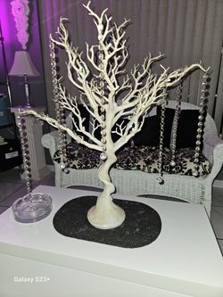 Tree Of Life With Lights