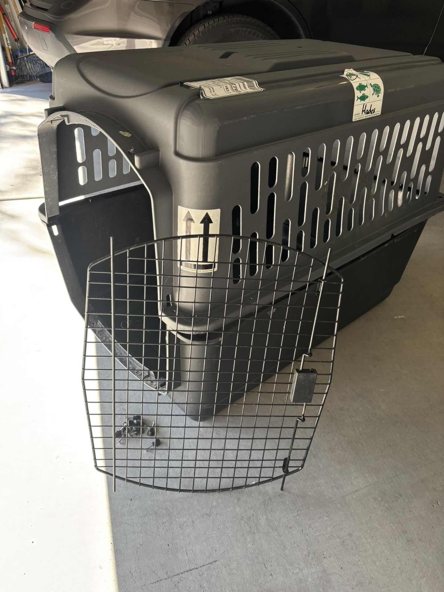 XL dog Crate