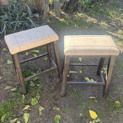 stools 
