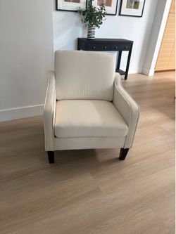 White arm chair