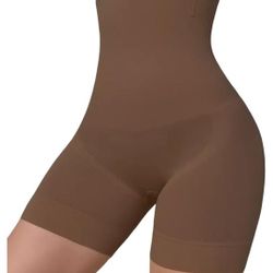 High-Waist Brown Shaping Shorts - Seamless Tummy Control