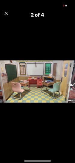 Classroom play set / salón de clases
