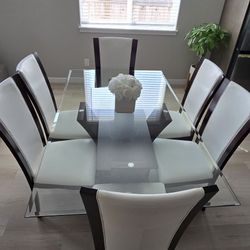 Modern Kitchen Table - Glass Top