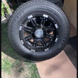 Tires/llantas