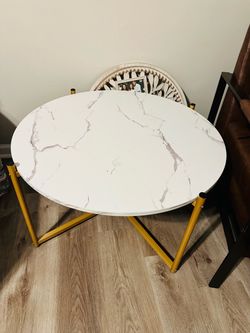 ROUND FAUX MARBLE COFFEE TABLE + SIDE TABLES