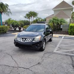 2014 Nissan Rogue Select 