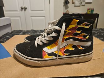 Vans Filmore Hi Flame Camo Black/White Kids/Youth Size 5.0 VN0A5HZDBZW Pre-owned