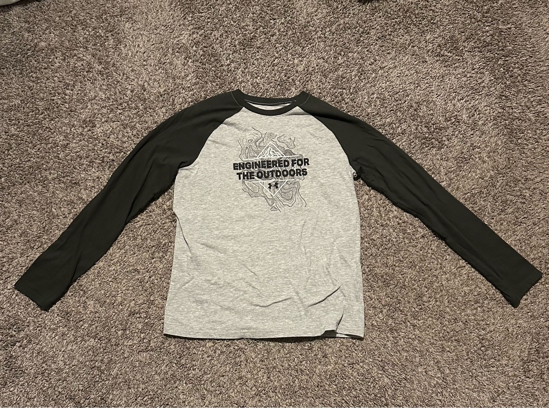 Under Armour grey long sleeve shirt