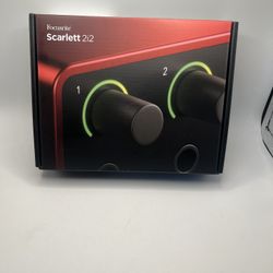 Focusrite Scarlett 2i2 4th Gen