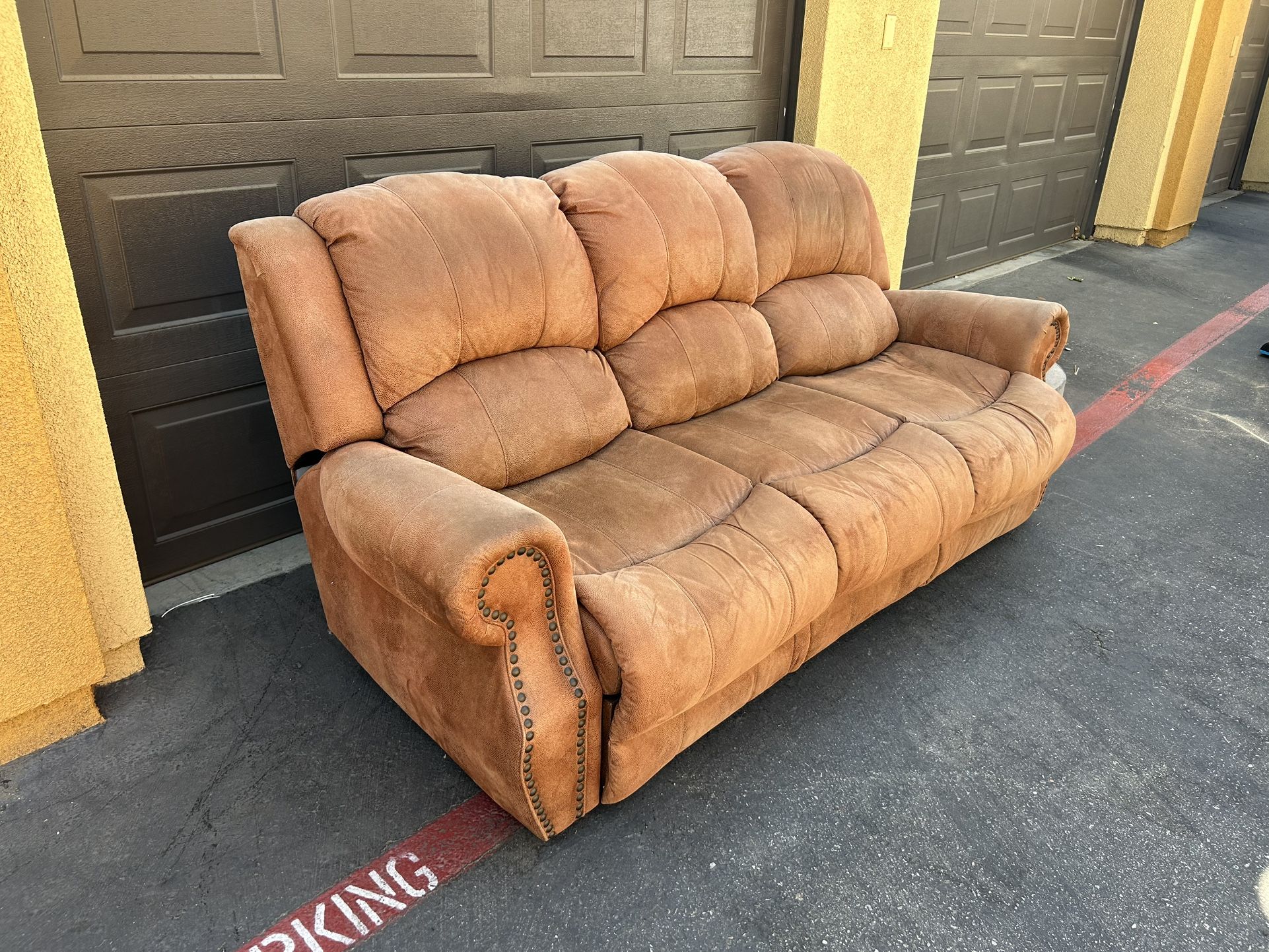 Recliner Couches