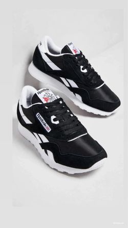 Reebok Black & White Classic