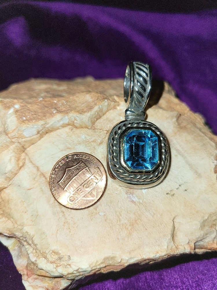 Aquamarine Silver Pendant