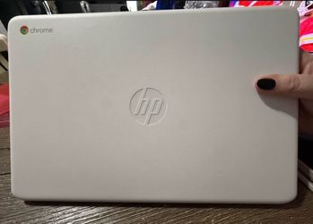White HP Chromebook