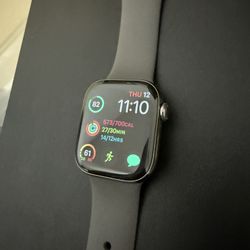 Apple Watch Series 10 42mm Natural Titanium 