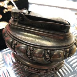 Vintage, Ronson “Crown ” Table Lighter  