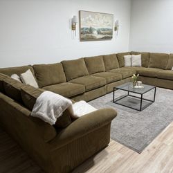 Massive Sectional Couch - Delivery Available 