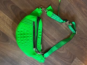 Neon green “Tote N Carry” side bag