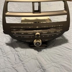 Oem 8th Gen Accord Radio/6 Disc Cd Player $70/obo