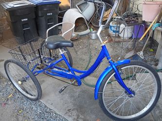 Se vendo trisiclo