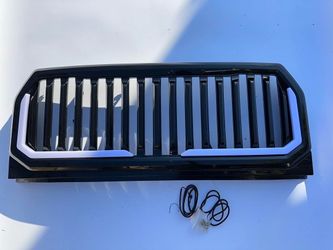 15-17 Ford F-150 grill