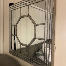 Beautiful Mirror 48”
