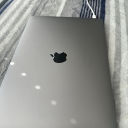 MacBook Pro 2017