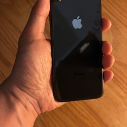 Unlocked Apple iPhone 8 Black – 83% Battery Health – Good Condition  