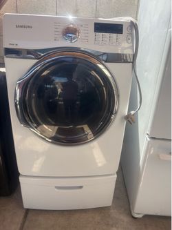 Bonito set de Labadora y secadora eléctrica  frontales Samsung  muy amplias