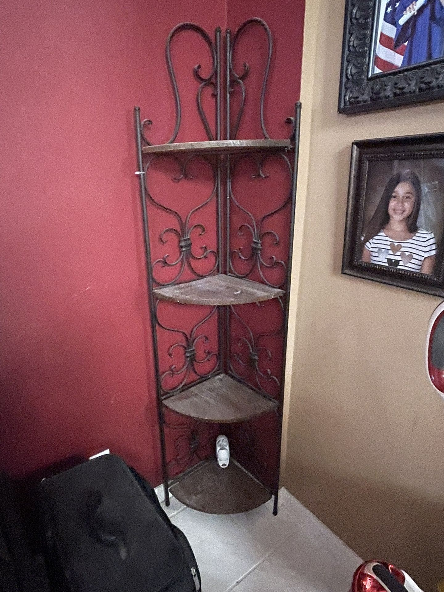 Corner Shelf