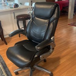 Used study chair for sale clearance